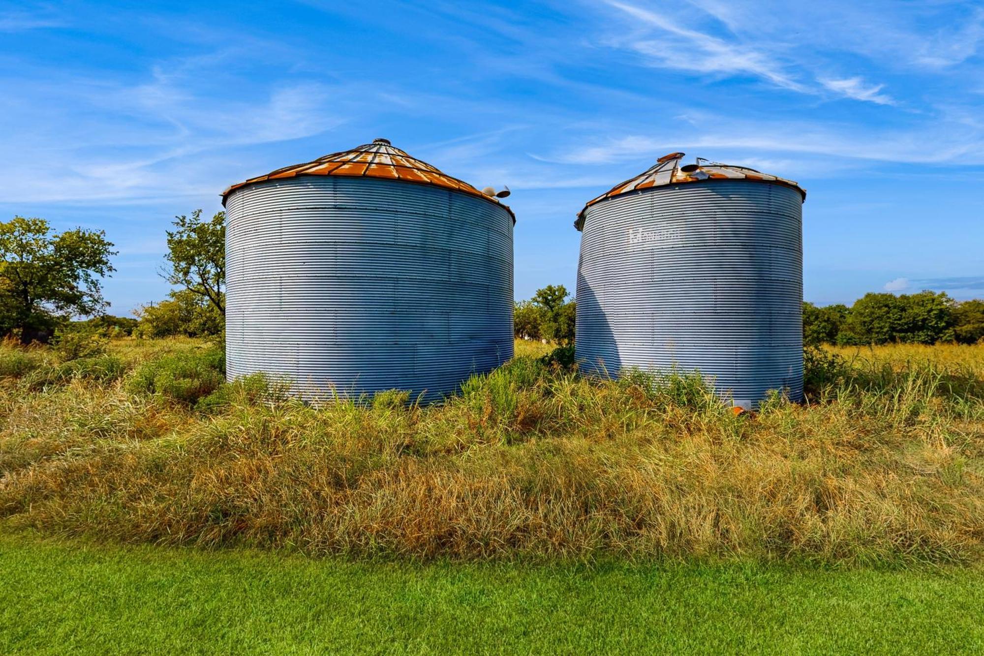 Twin Silos Resort Wills Point Buitenkant foto